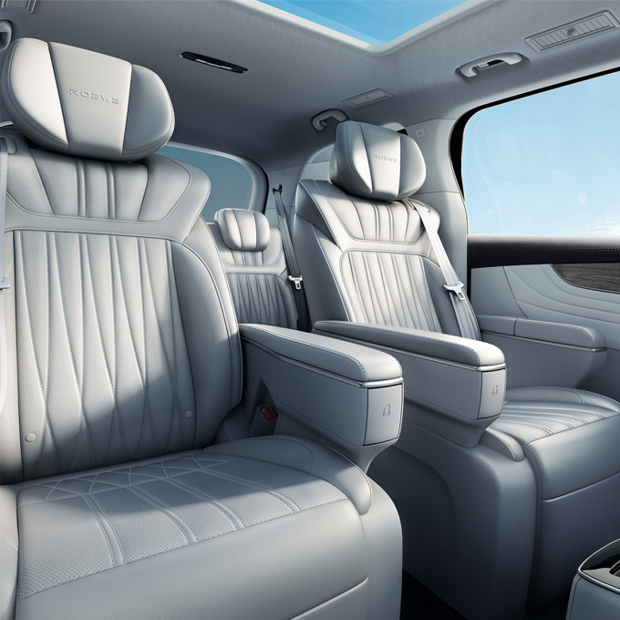 ৫৫০ কিলোমিটার এমপিভি ইভি কার রোয়ে আইম্যাক্স ৮ ইভি ২০২২ প্রথম শ্রেণীর ডায়মন্ড সংস্করণ 5